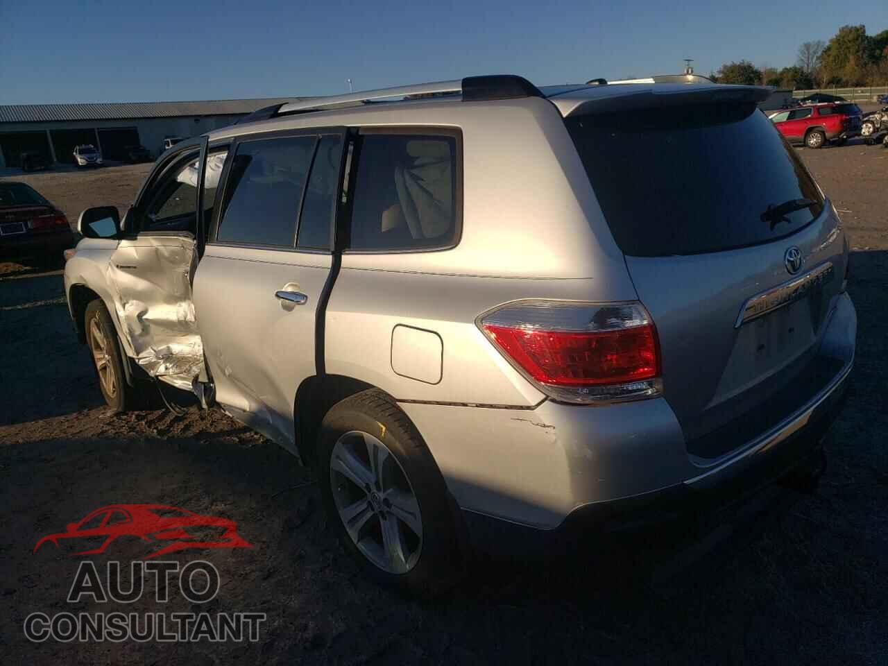 TOYOTA HIGHLANDER 2013 - 5TDDK3EH8DS207752