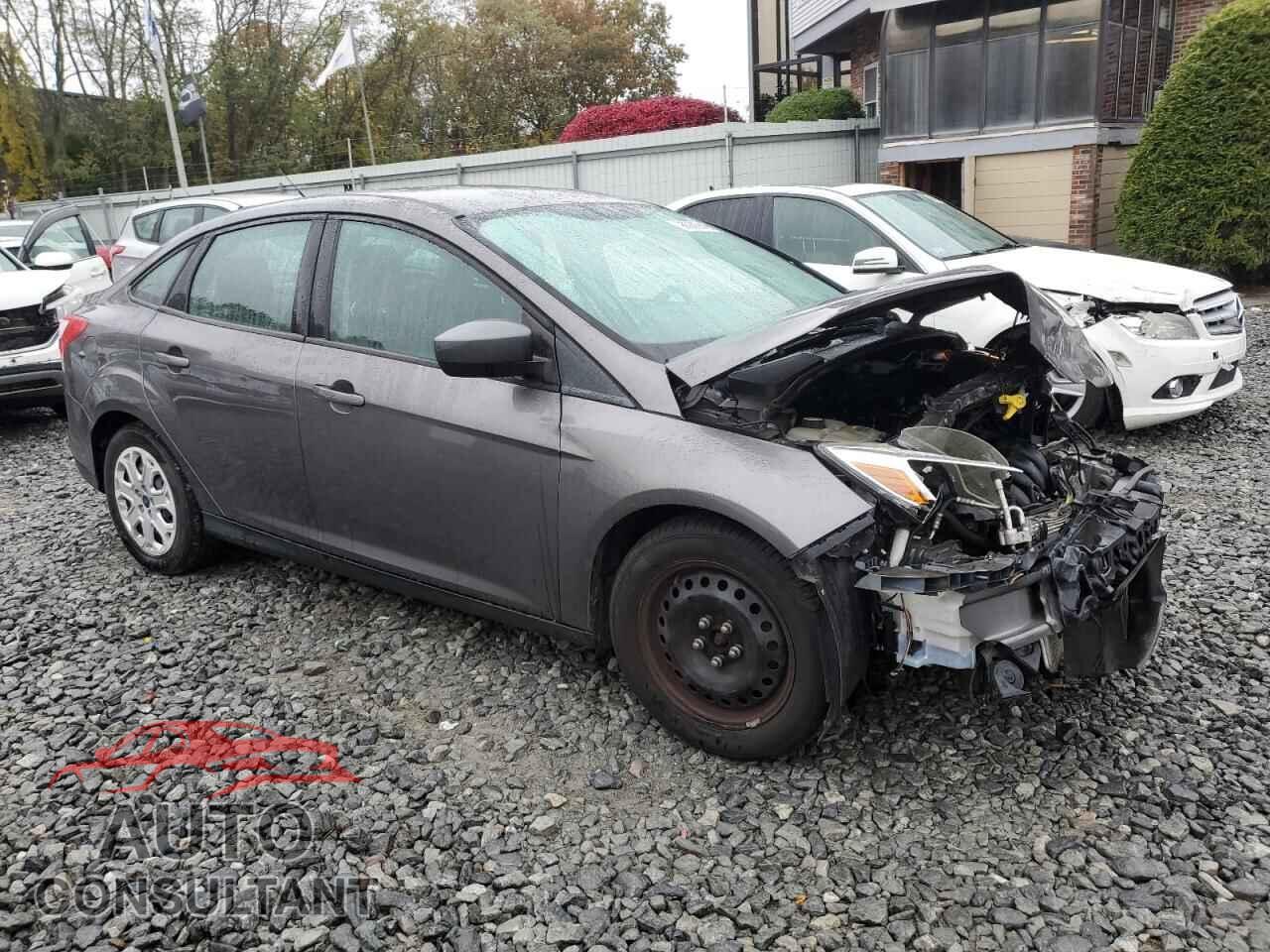 FORD FOCUS 2012 - 1FAHP3F26CL275986