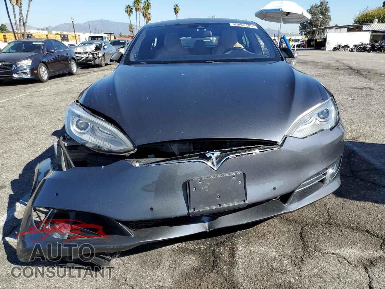 TESLA MODEL S 2016 - 5YJSA1E17GF123397
