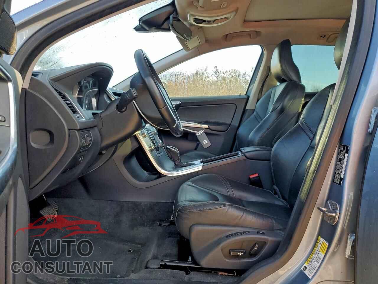 VOLVO XC60 2017 - YV449MRR1H2222723