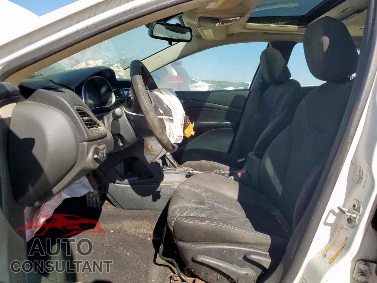 DODGE DART 2015 - 1C3CDFBB7FD363923