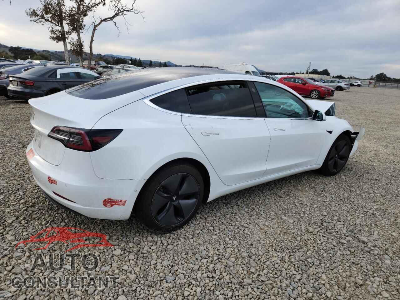 TESLA MODEL 3 2018 - 5YJ3E1EA8JF076039