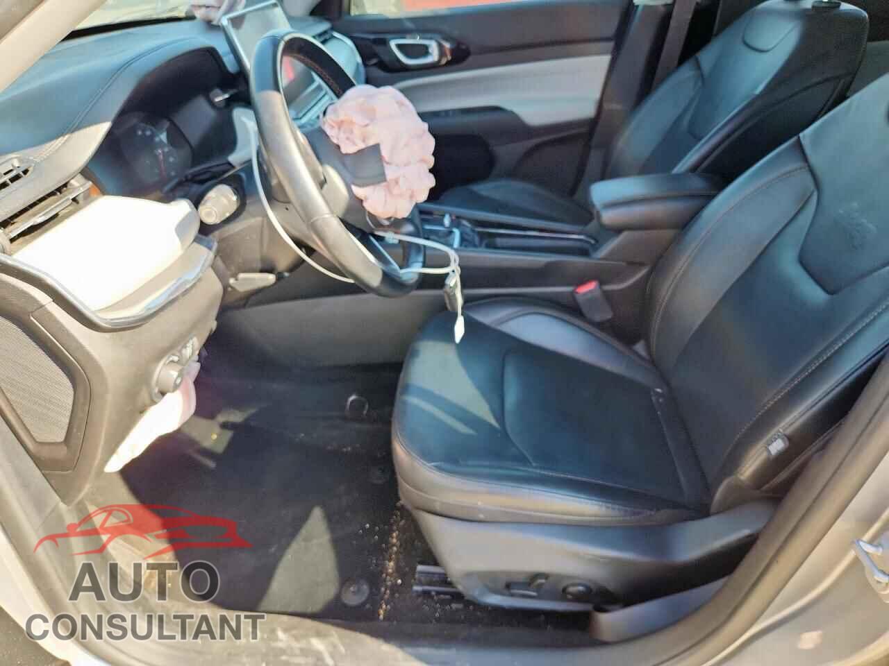 JEEP COMPASS 2022 - 3C4NJDCB1NT100772
