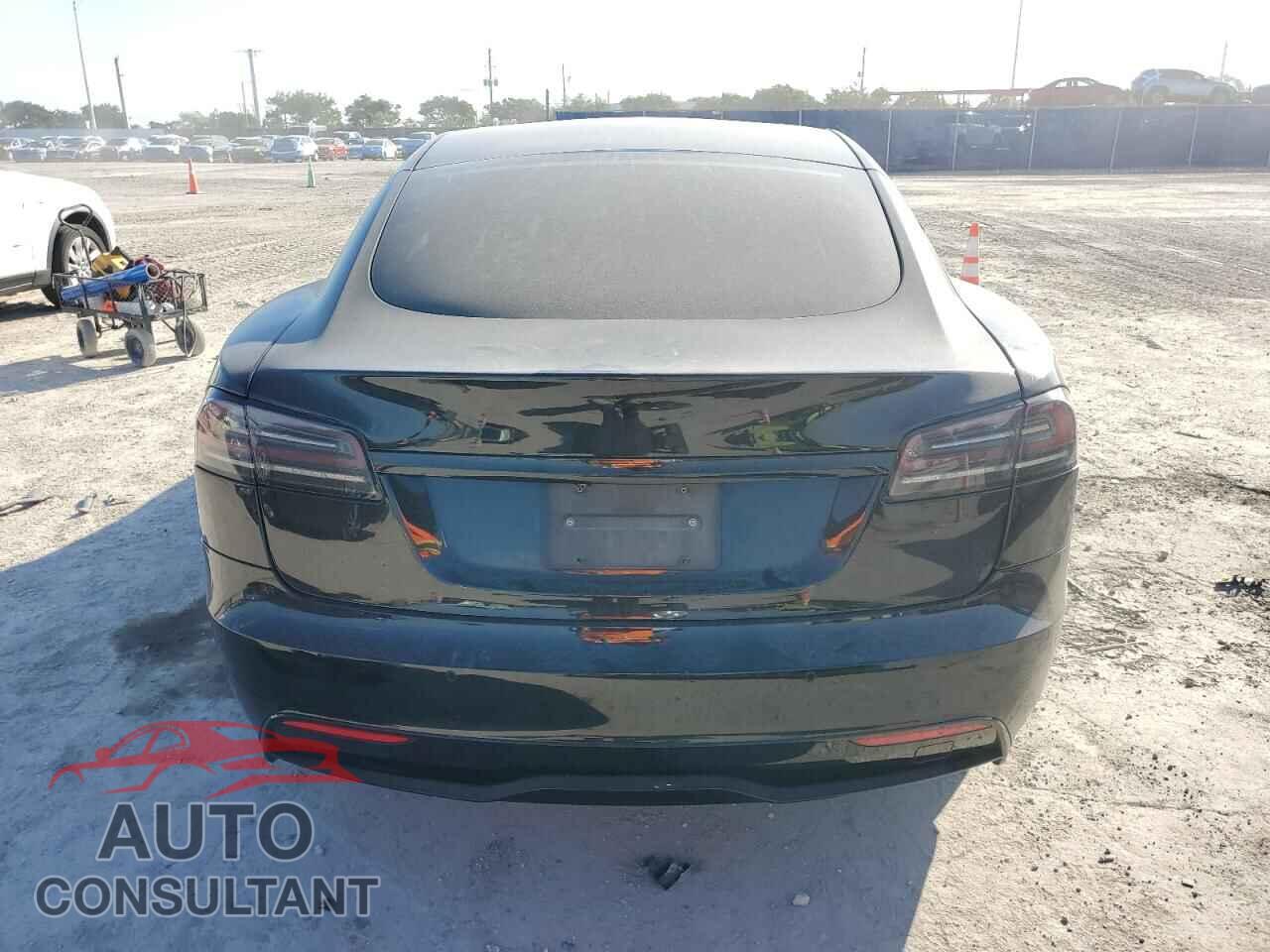 TESLA MODEL S 2022 - 5YJSA1E54NF492735