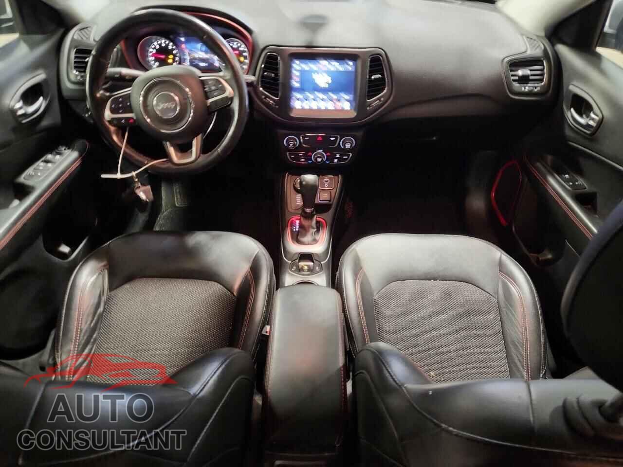 JEEP COMPASS 2019 - 3C4NJDDB7KT721489