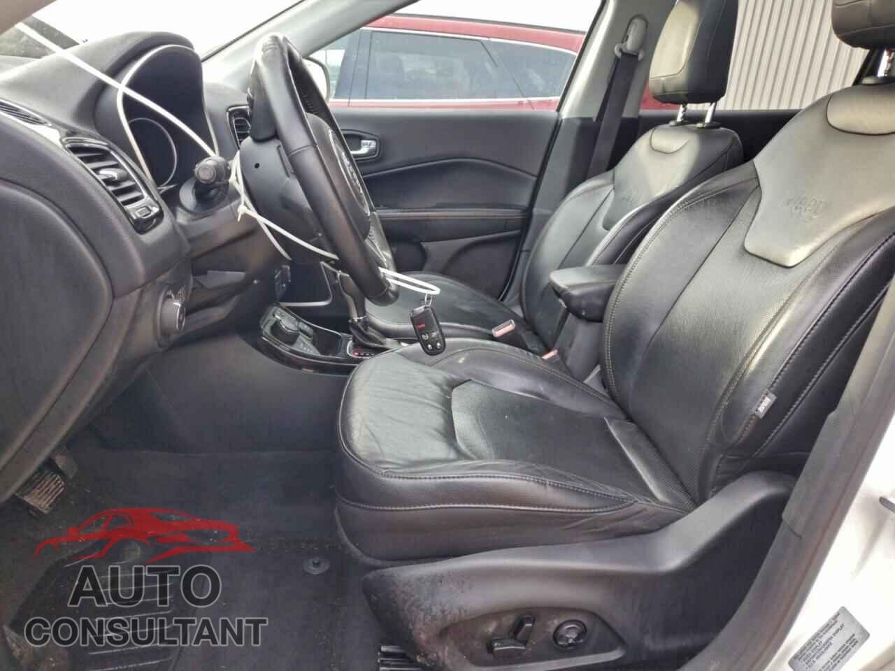 JEEP COMPASS 2018 - 3C4NJDCBXJT149155