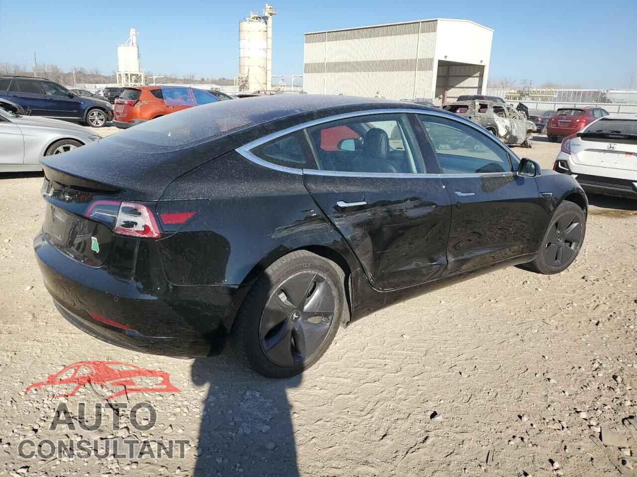 TESLA MODEL 3 2018 - 5YJ3E1EA6JF020746