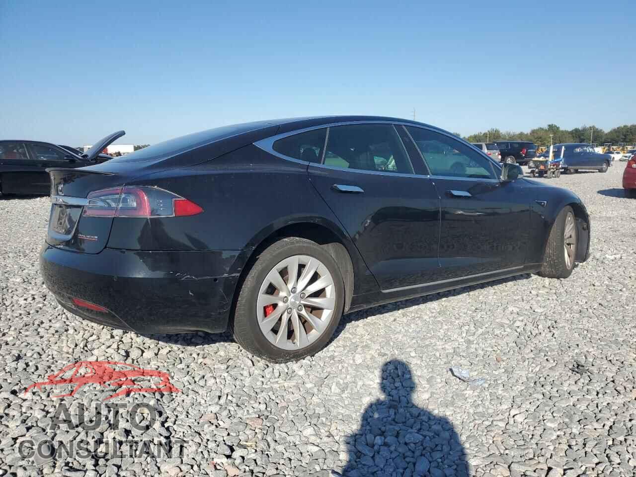 TESLA MODEL S 2019 - 5YJSA1E45KF331233