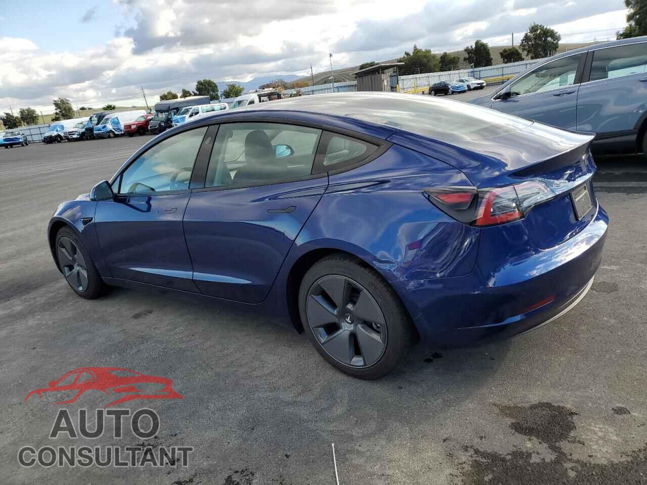 TESLA MODEL 3 2023 - 5YJ3E1EA2PF710938
