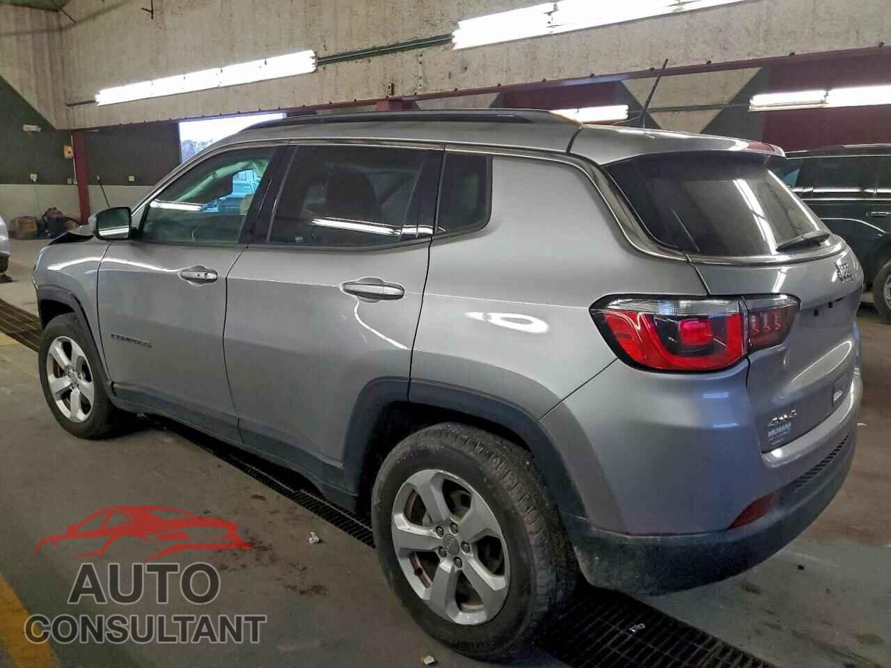 JEEP COMPASS 2019 - 3C4NJDBB8KT641539