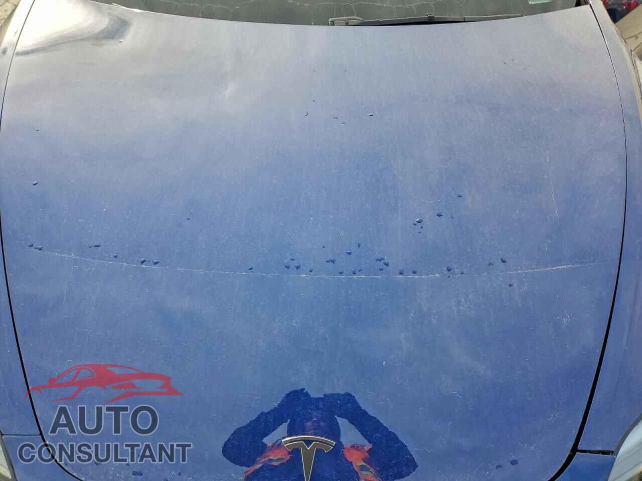 TESLA MODEL 3 2024 - 5YJ3E1EA9RF846034