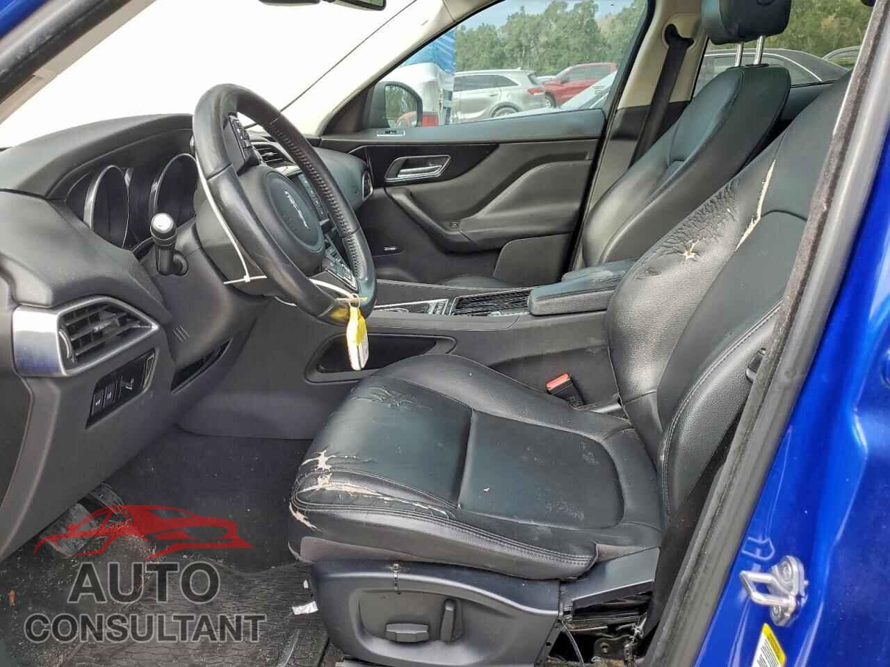 JAGUAR F-PACE 2018 - SADCJ2FX7JA261877