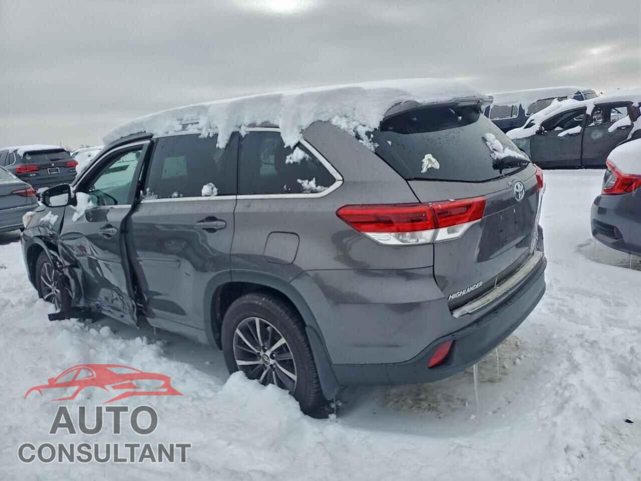 TOYOTA HIGHLANDER 2017 - 5TDJZRFH9HS521643