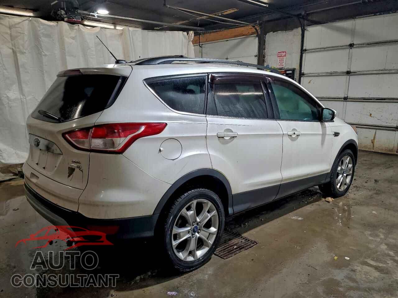FORD ESCAPE 2013 - 1FMCU9HX6DUC75504