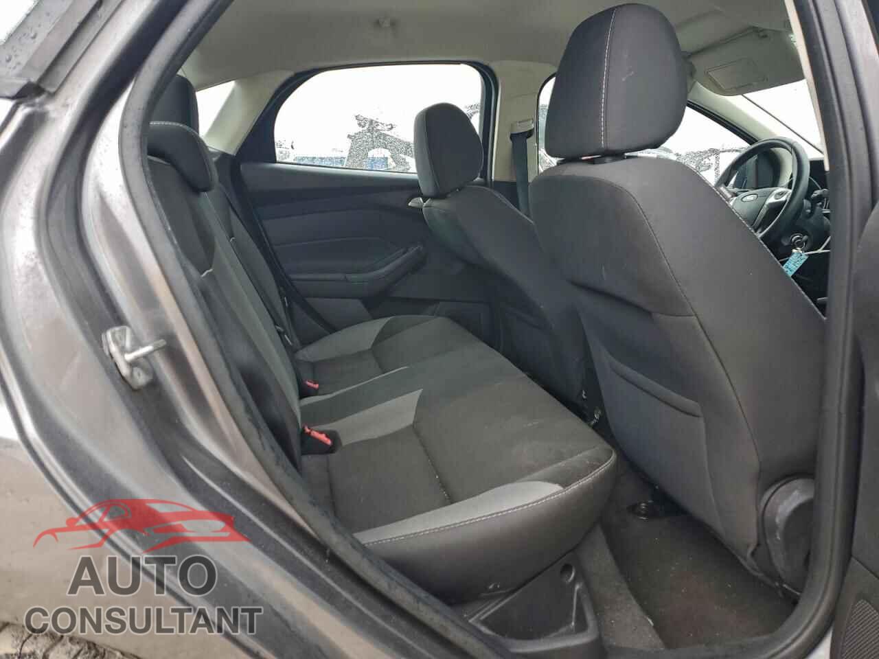 FORD FOCUS 2014 - 1FADP3F29EL287549