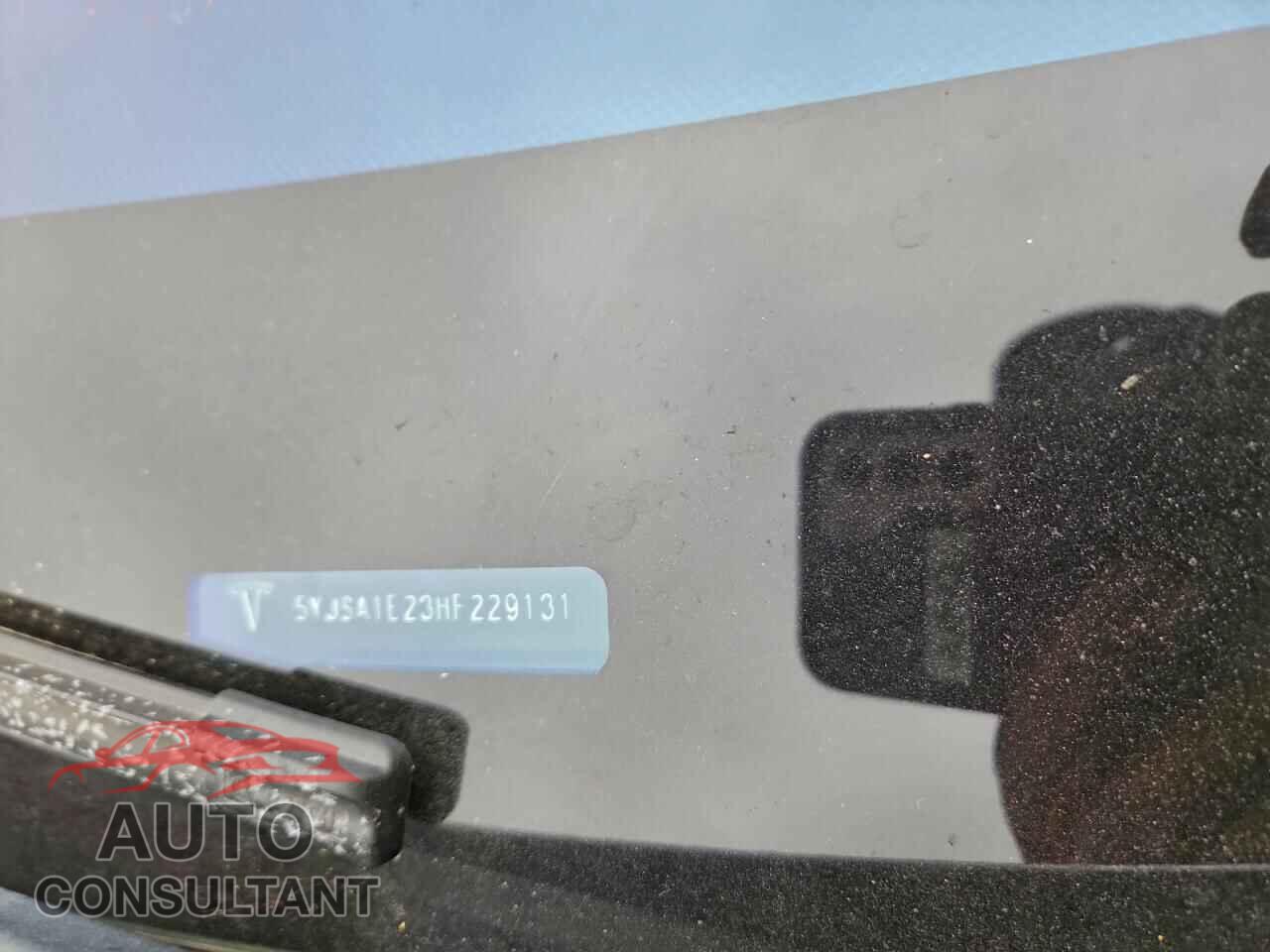TESLA MODEL S 2017 - 5YJSA1E23HF229131