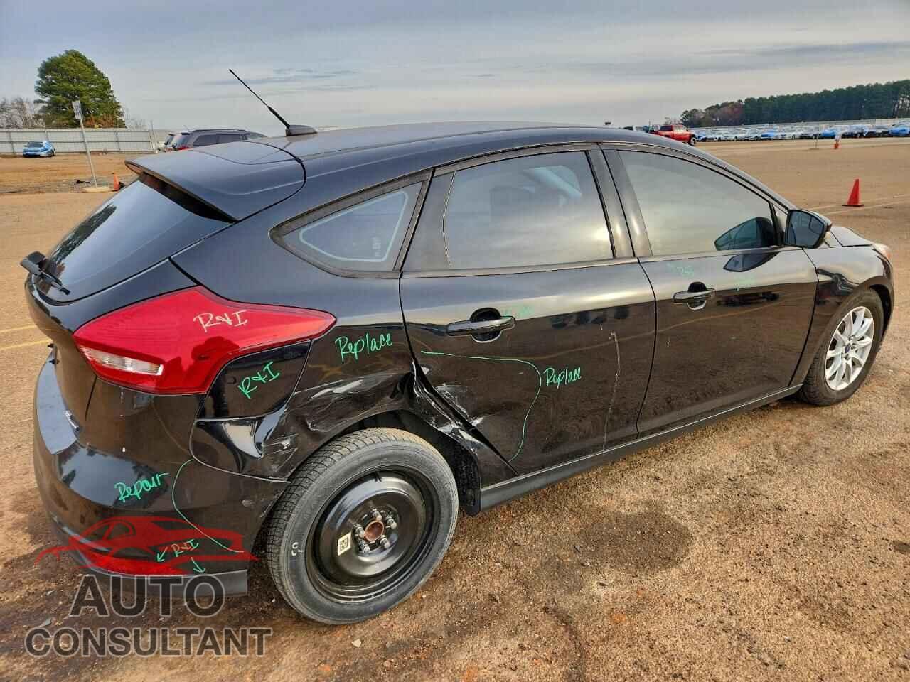 FORD FOCUS 2016 - 1FADP3K20GL360588