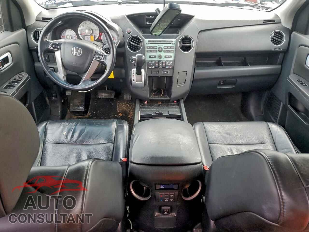 HONDA PILOT 2011 - 5FNYF4H59BB071520
