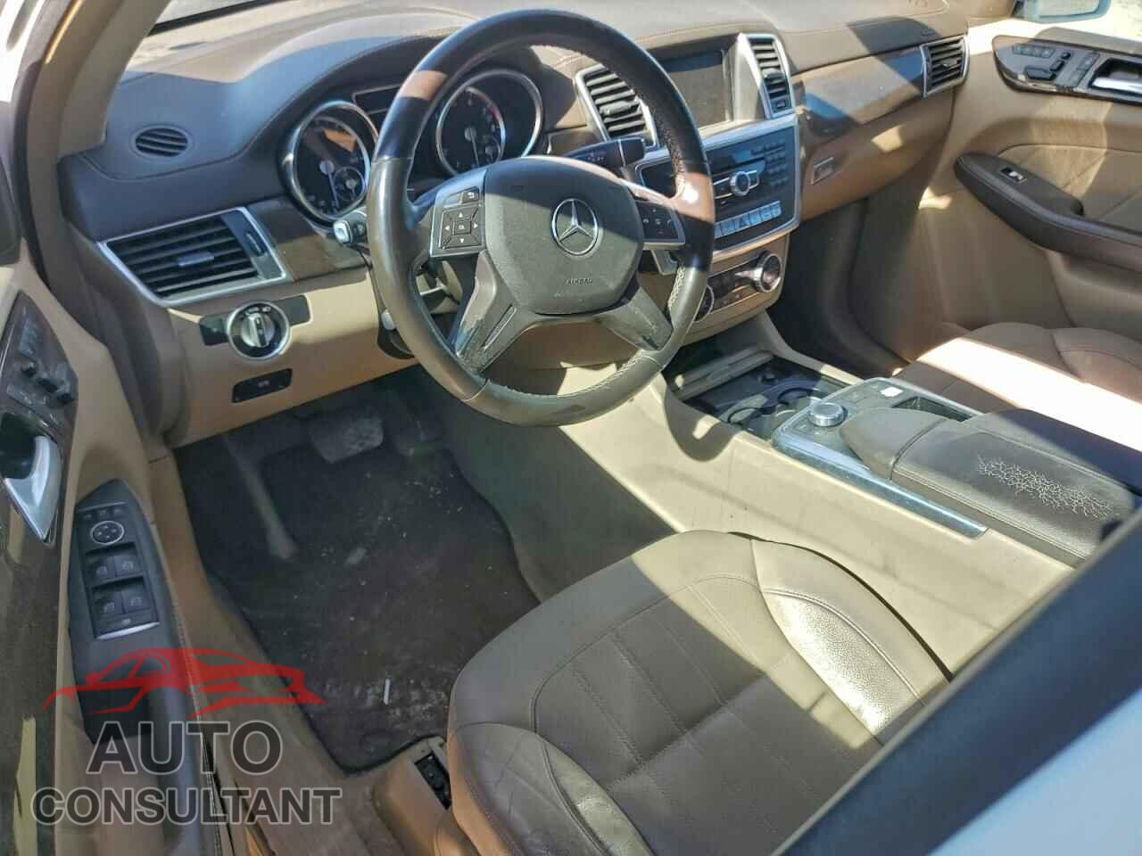 MERCEDES-BENZ GL-CLASS 2015 - 4JGDF6EE4FA485720