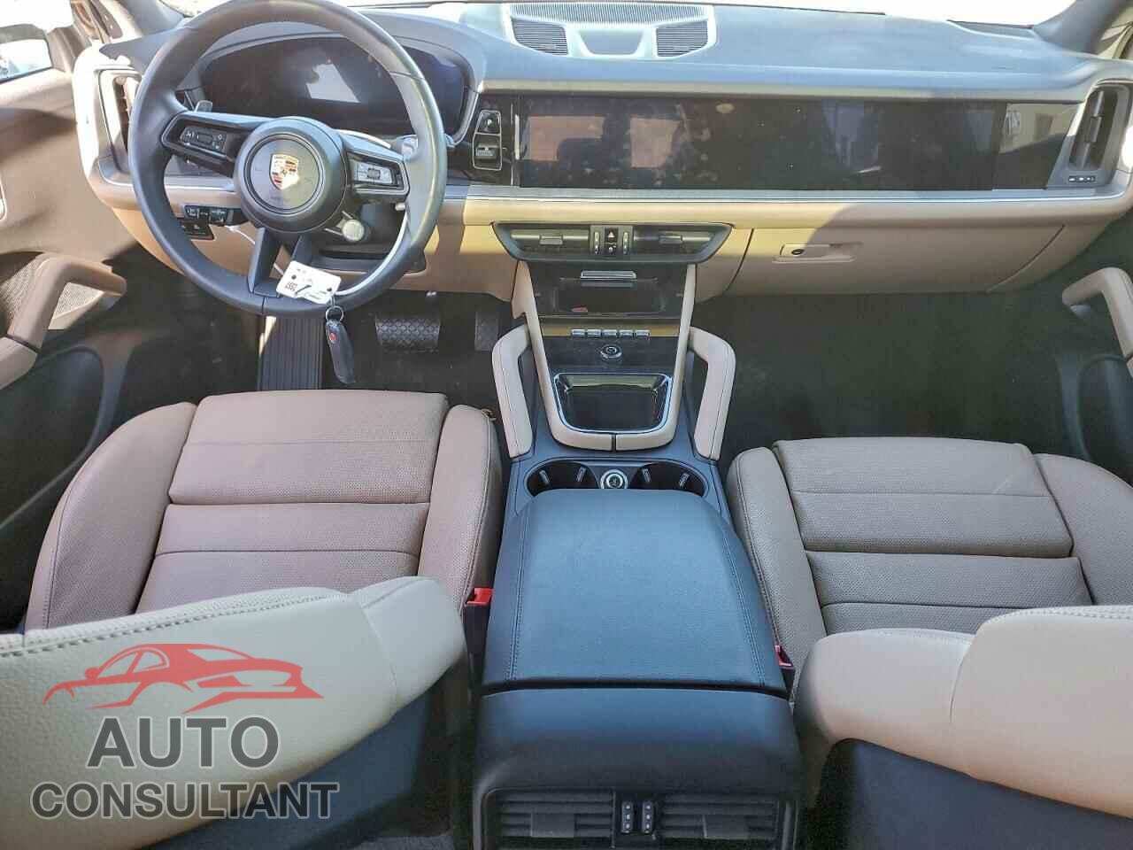 PORSCHE CAYENNE 2025 - WP1AA2AY1SDA05624