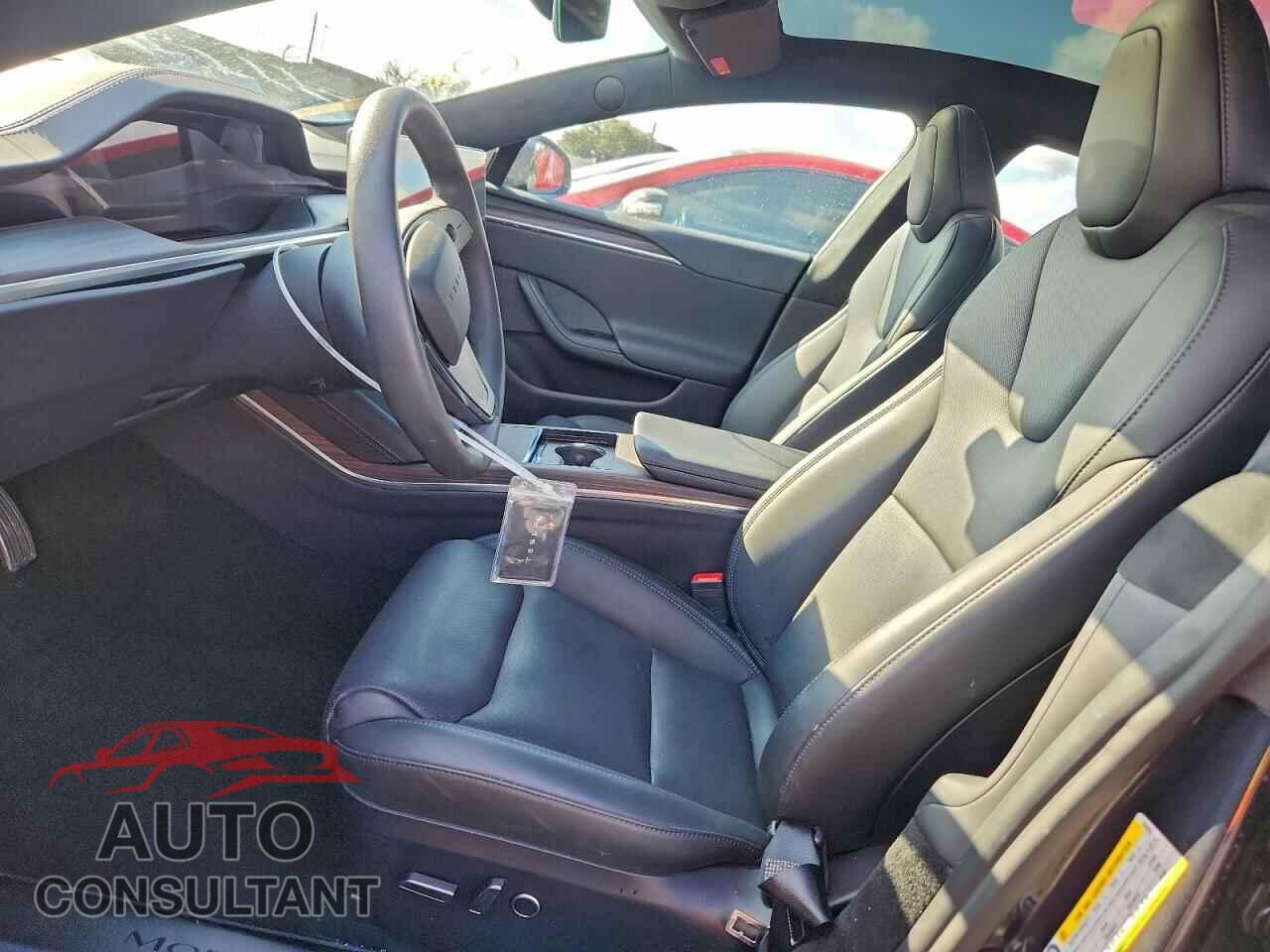 TESLA MODEL S 2024 - 5YJSA1E52RF534325
