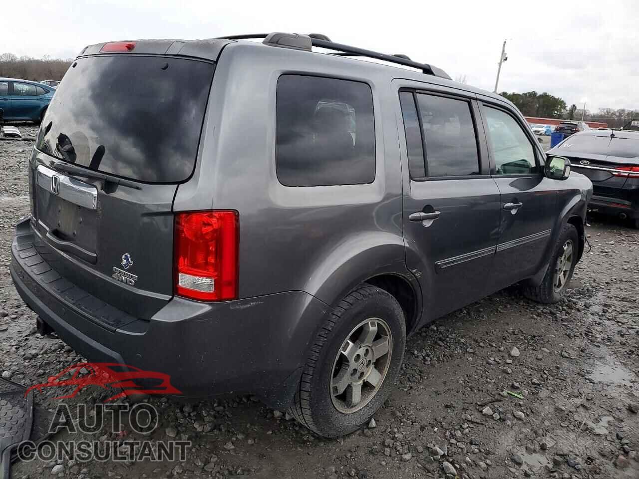 HONDA PILOT 2010 - 5FNYF4H93AB021908