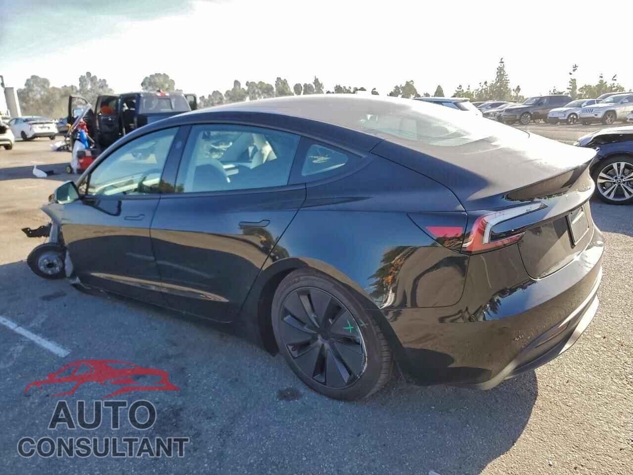 TESLA MODEL 3 2025 - 5YJ3E1EA2SF063806