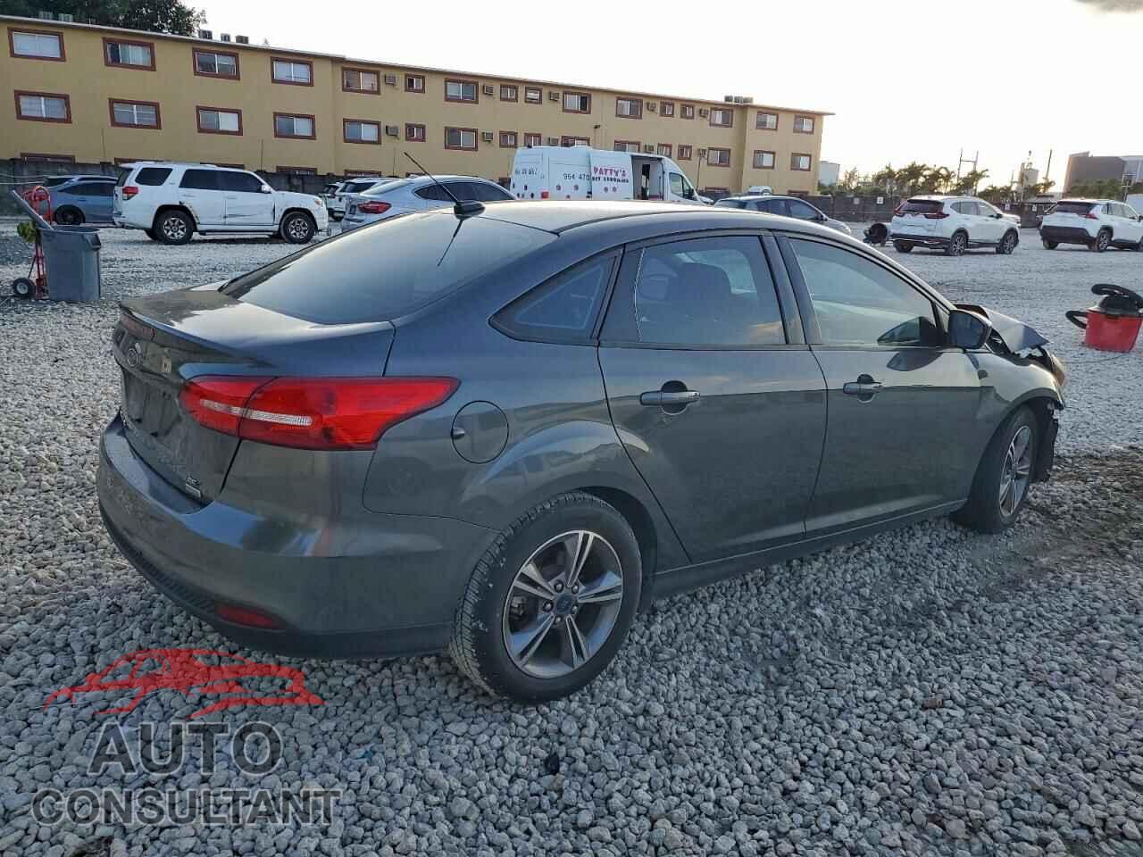 FORD FOCUS 2018 - 1FADP3FE3JL256186