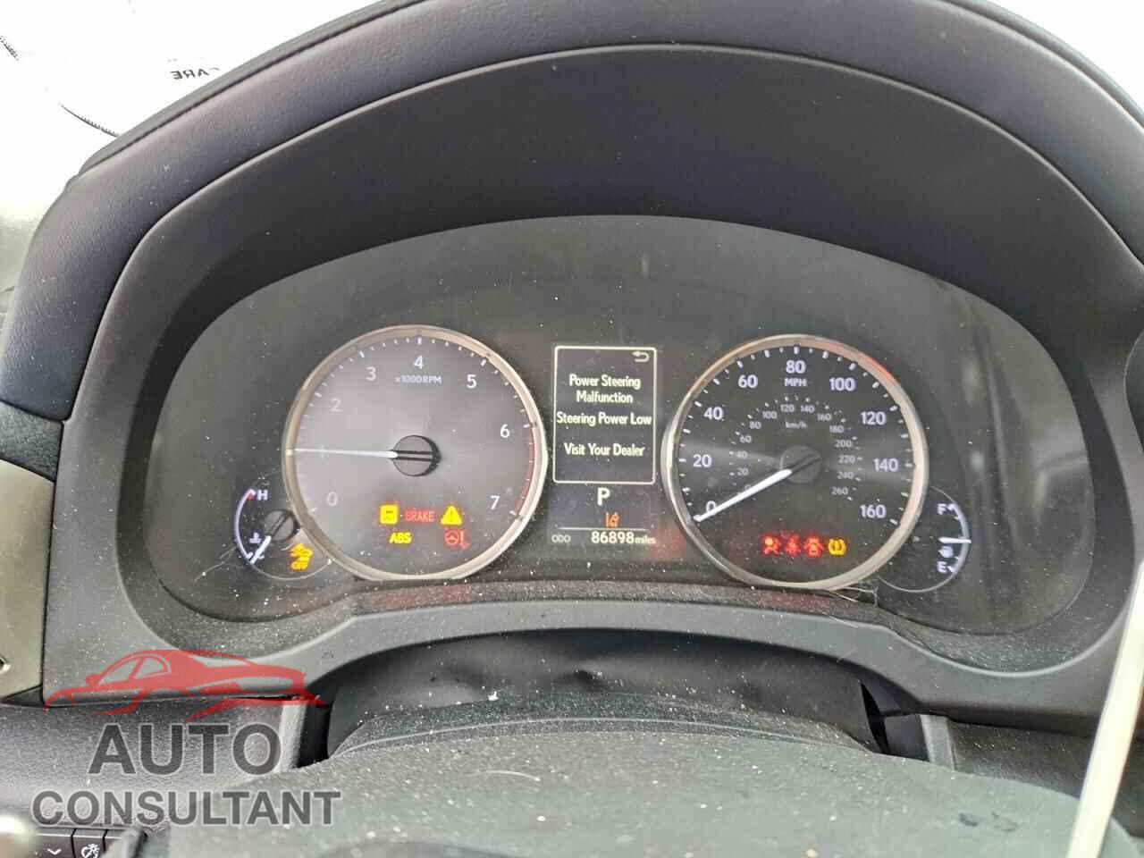 LEXUS IS 2018 - JTHBA1D29J5080246