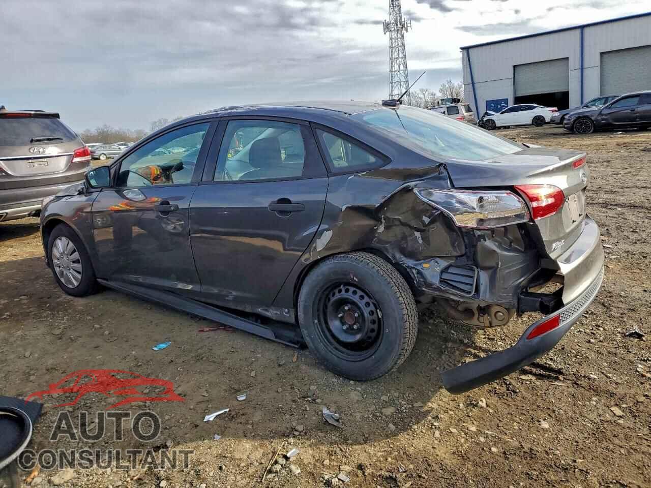 FORD FOCUS 2018 - 1FADP3E20JL288908