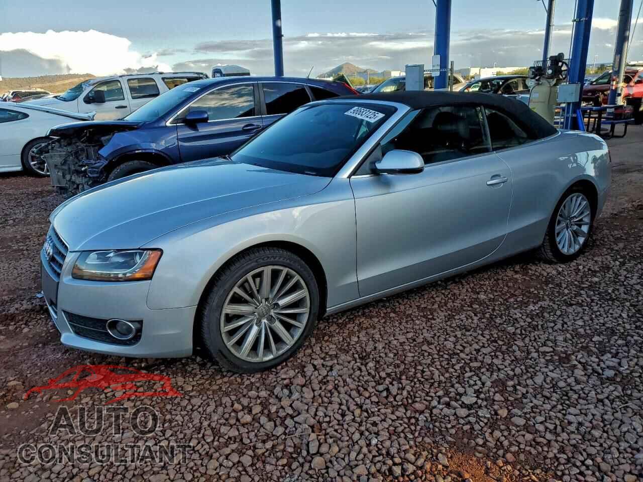 AUDI A5 2011 - WAULFAFH0BN015230