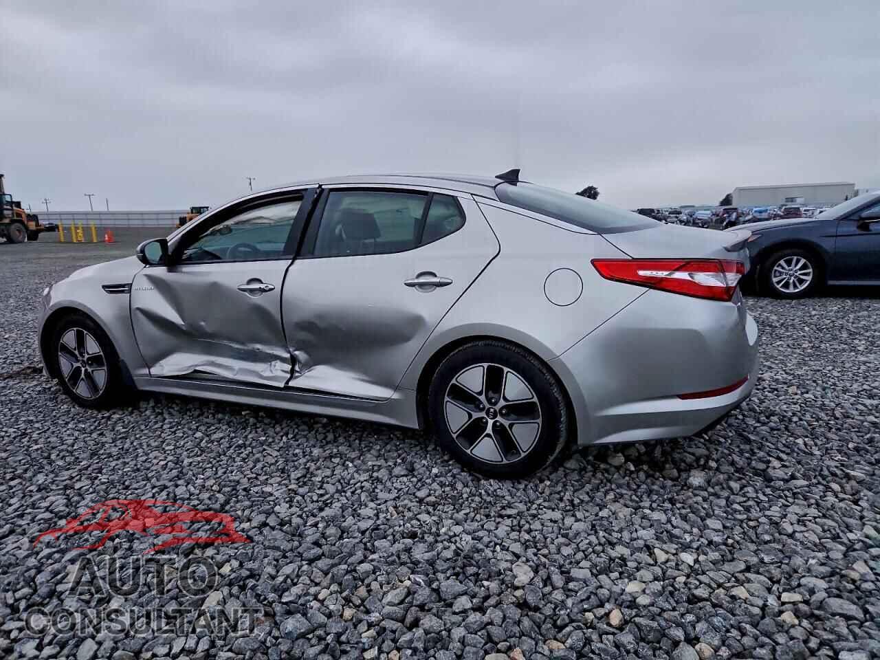 KIA OPTIMA 2013 - KNAGM4AD4D5053625