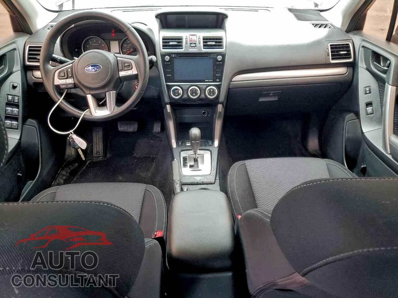 SUBARU FORESTER 2017 - JF2SJAEC4HH805982