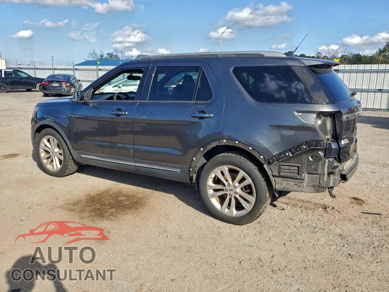 FORD EXPLORER 2018 - 1FM5K7D80JGB04291