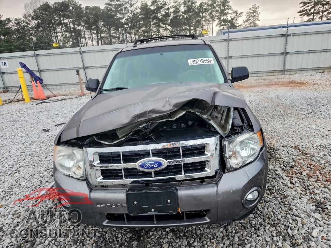 FORD ESCAPE 2011 - 1FMCU0DG3BKC05016