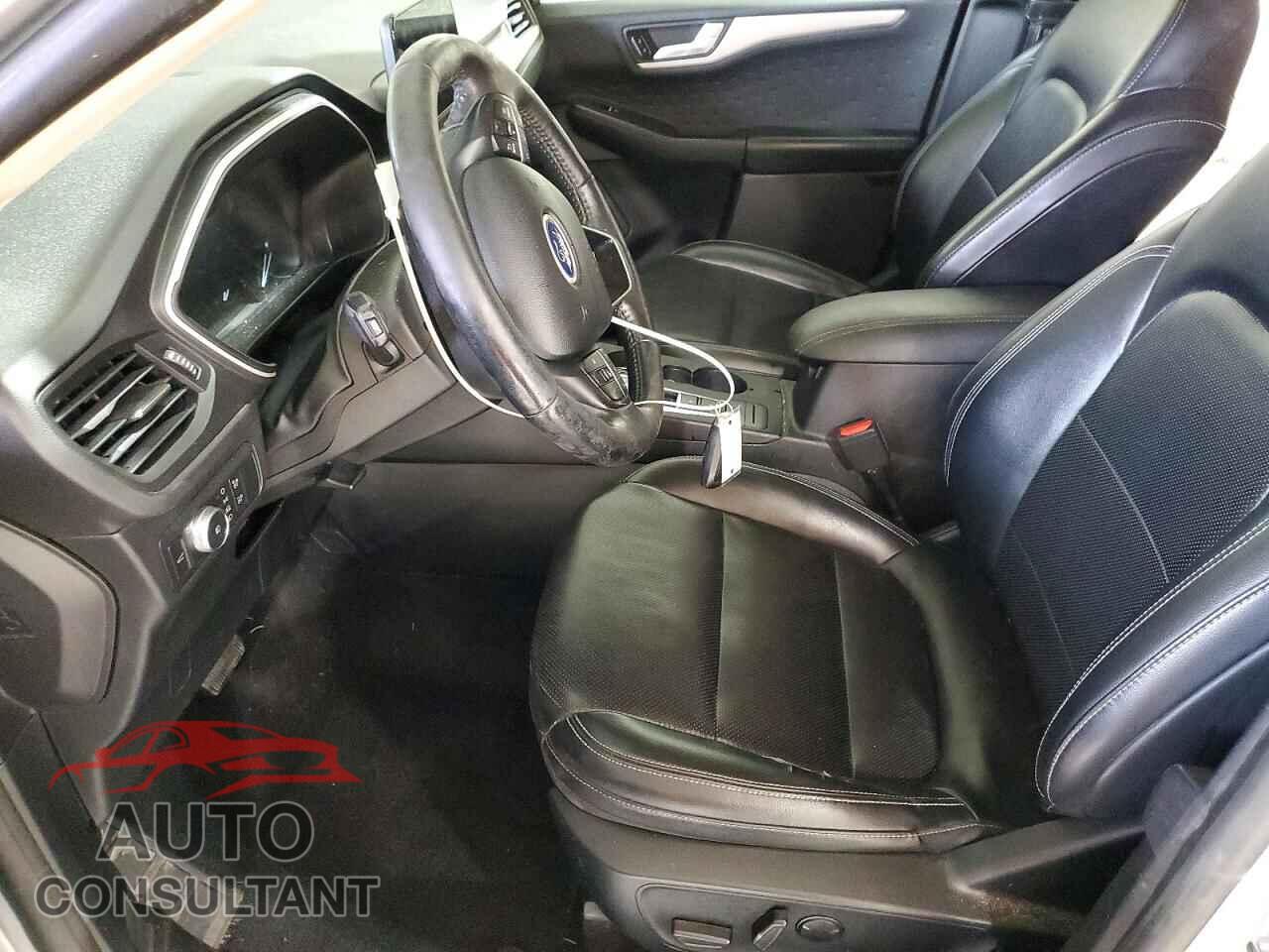 FORD ESCAPE 2020 - 1FMCU9H61LUA80707
