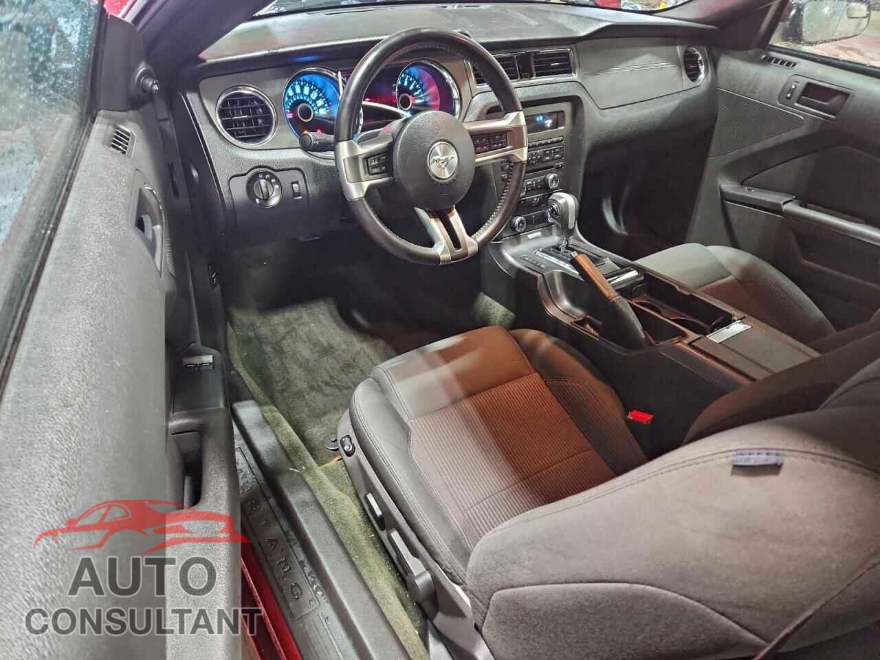 FORD MUSTANG 2014 - 1ZVBP8CF4E5325650