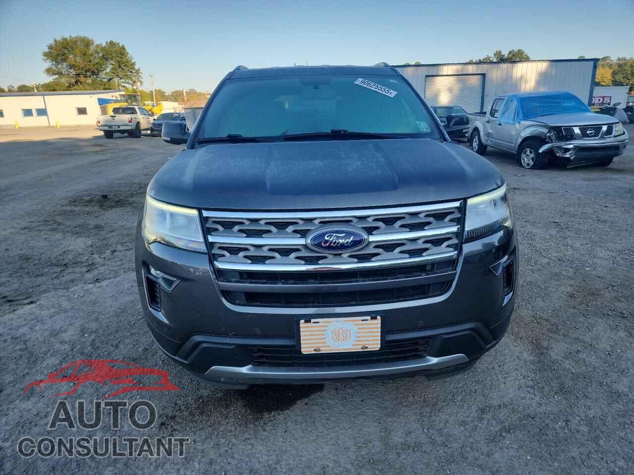 FORD EXPLORER 2018 - 1FM5K7D8XJGB08204