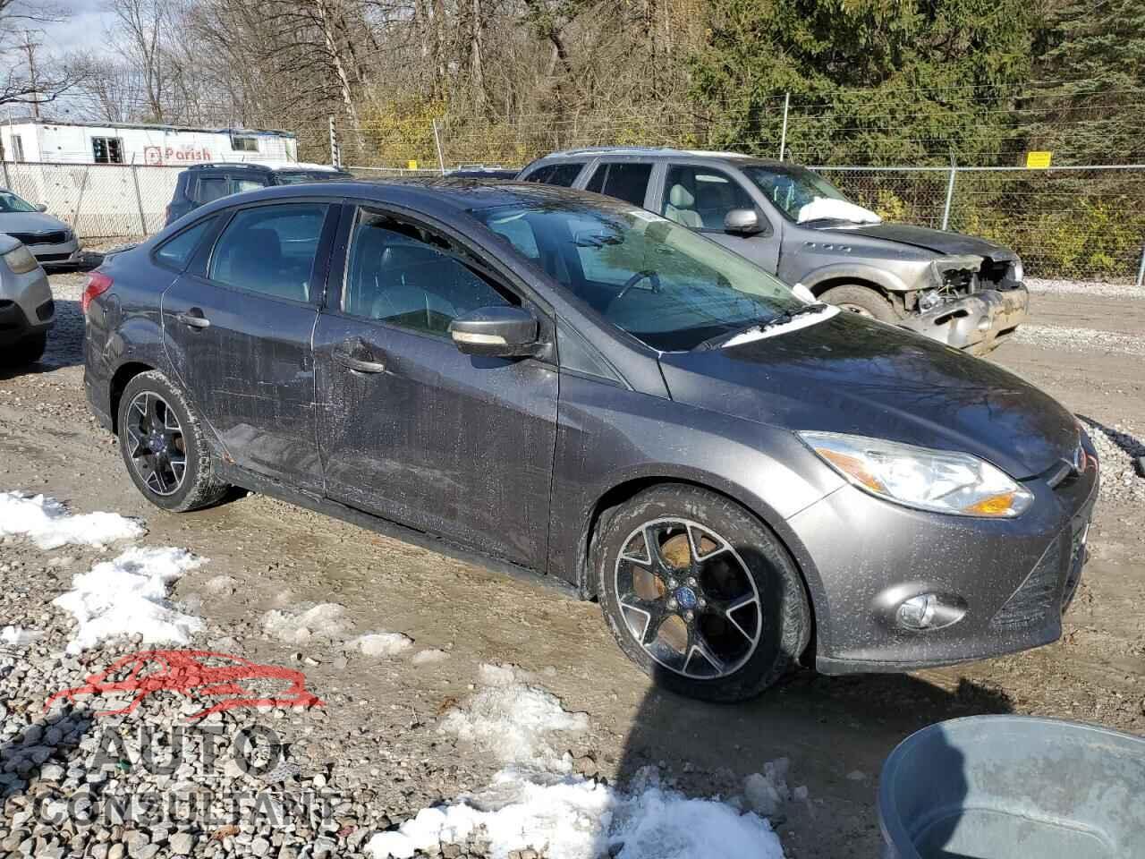 FORD FOCUS 2013 - 1FADP3F29DL332777