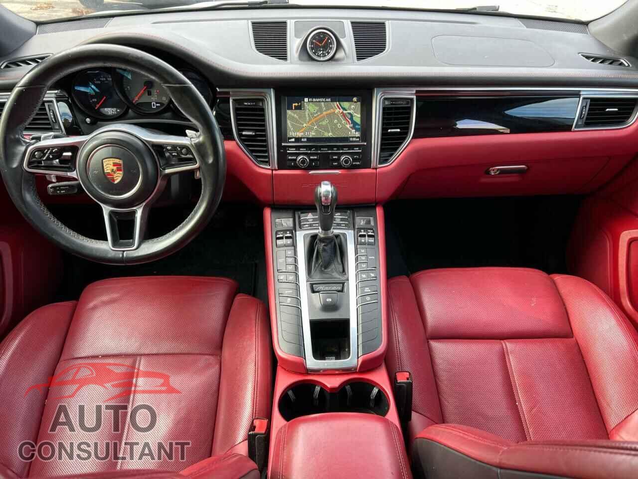 PORSCHE MACAN 2016 - WP1AB2A53GLB42337