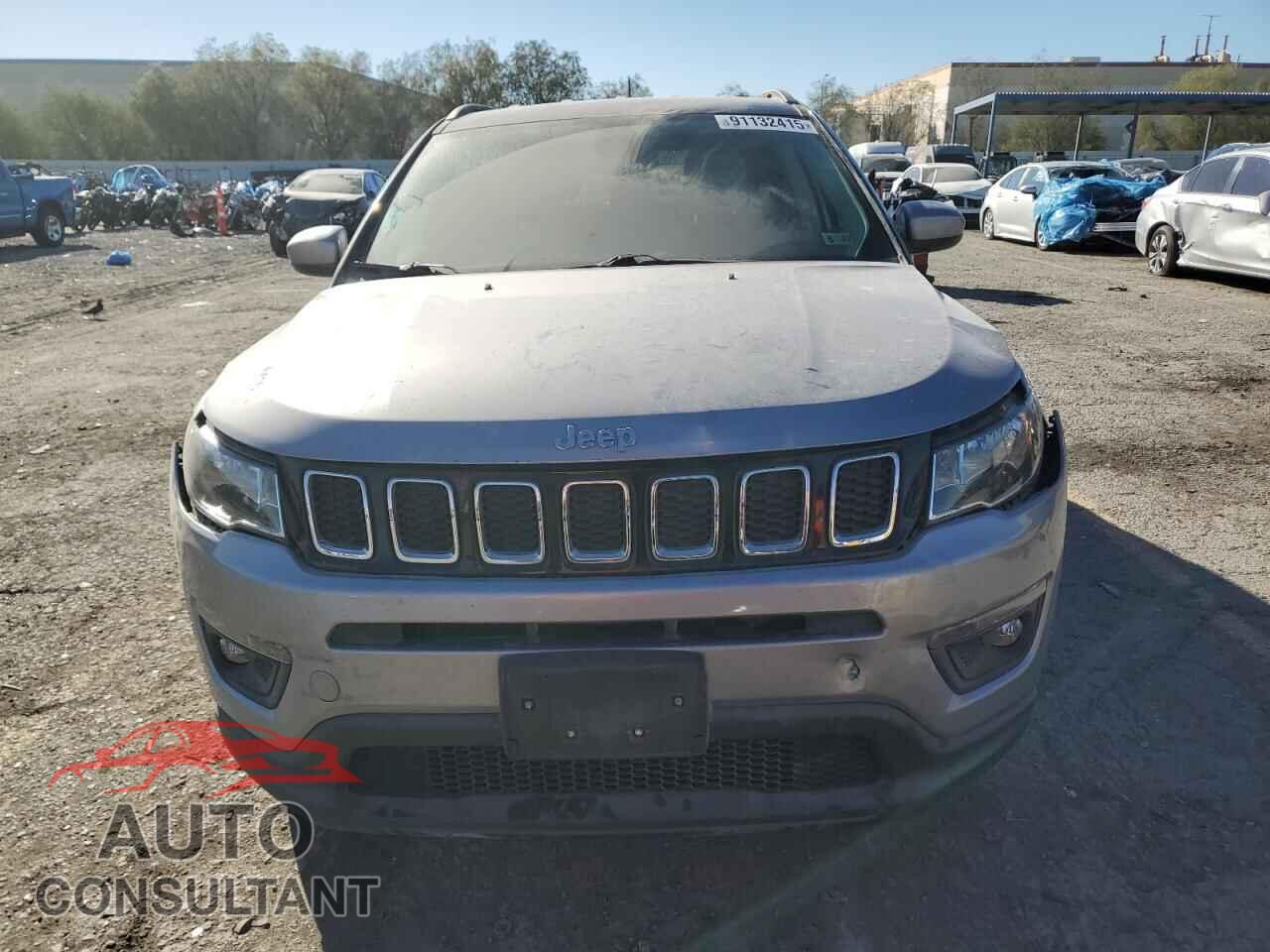 JEEP COMPASS 2018 - 3C4NJDBB2JT455347