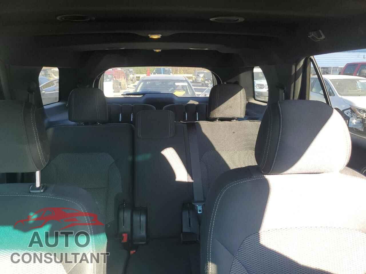 FORD EXPLORER 2017 - 1FM5K8D80HGA42911