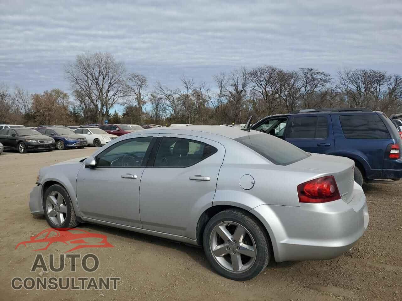 DODGE AVENGER 2011 - 1B3BD2FBXBN501308