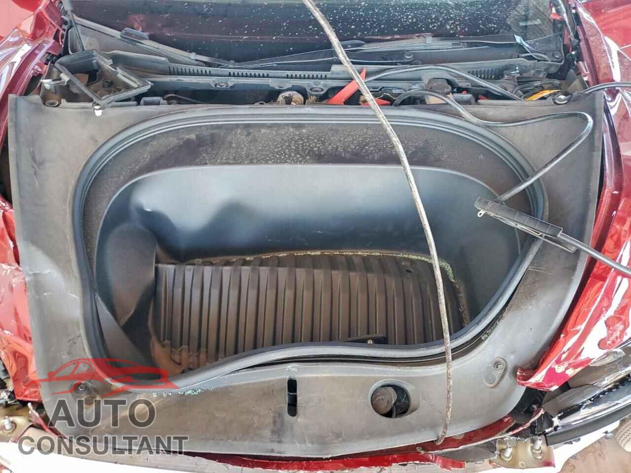TESLA MODEL 3 2024 - 5YJ3E1EA4RF830646
