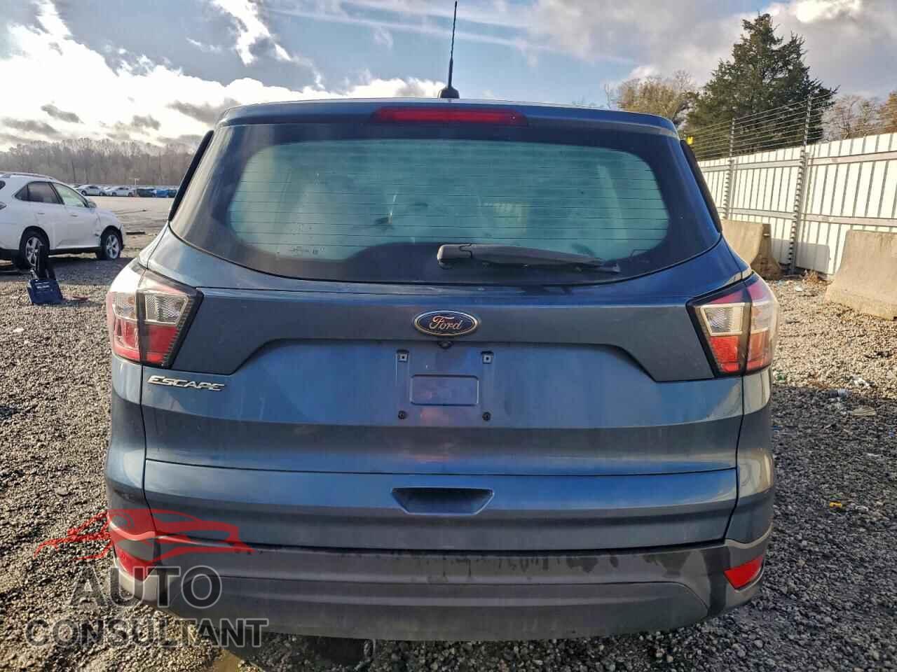 FORD ESCAPE 2018 - 1FMCU0F78JUB03629