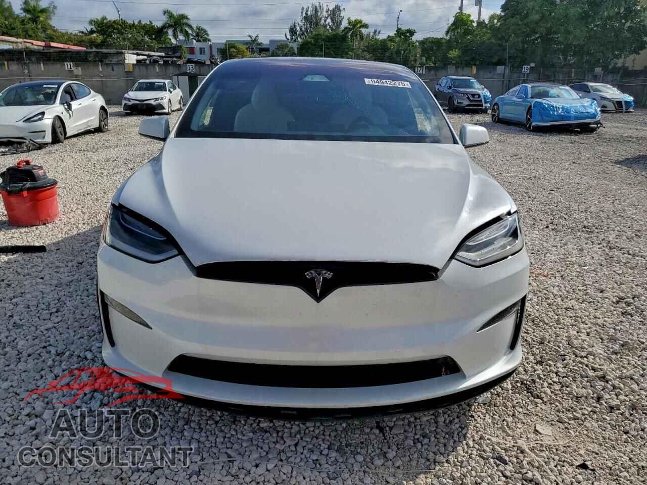 TESLA MODEL X 2023 - 7SAXCBE51PF383600