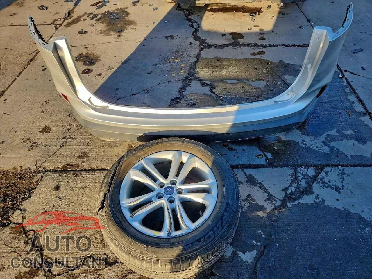 FORD EDGE 2019 - 2FMPK4J98KBC24434