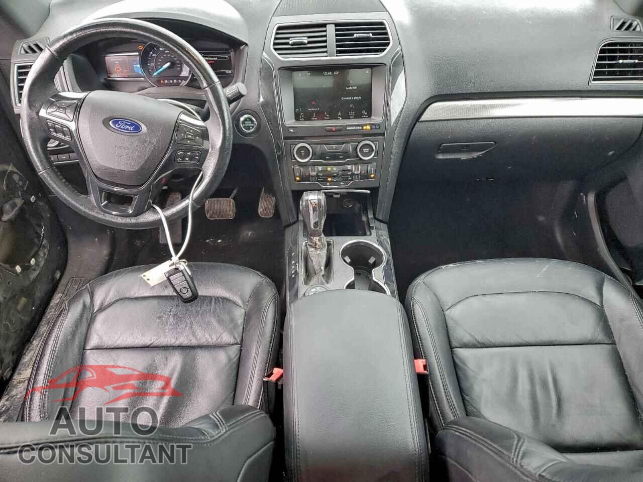 FORD EXPLORER 2018 - 1FM5K8D82JGA77780