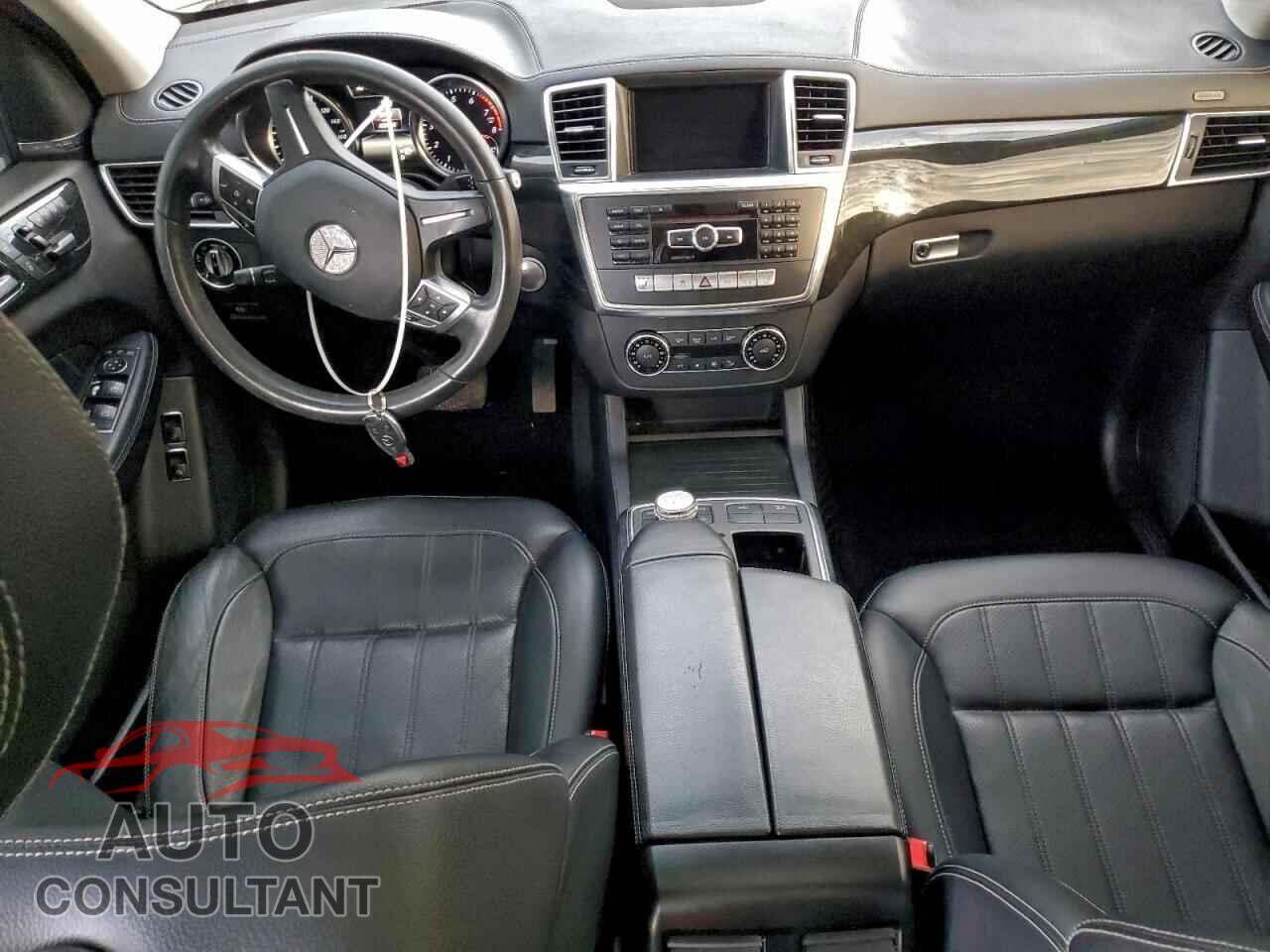MERCEDES-BENZ GL-CLASS 2016 - 4JGDF6EE8GA703840