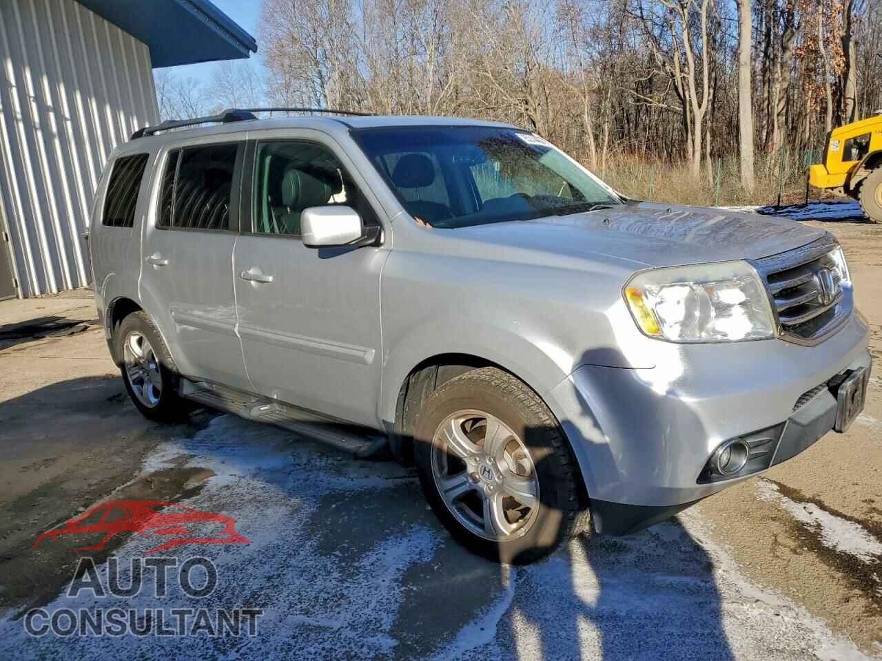 HONDA PILOT 2013 - 5FNYF4H7XDB059459